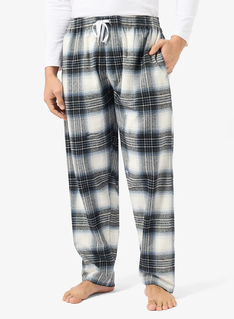 Robert Wood  Regular fit tee and Pant set for Men | Best Price UAE